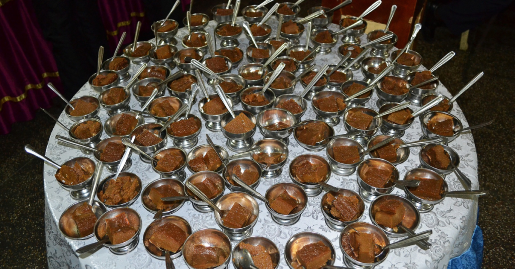 lots of watalappam cups on a table